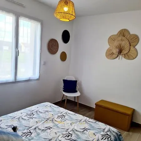 펜션 La Riviera - Site Du Futuroscope - 3 *